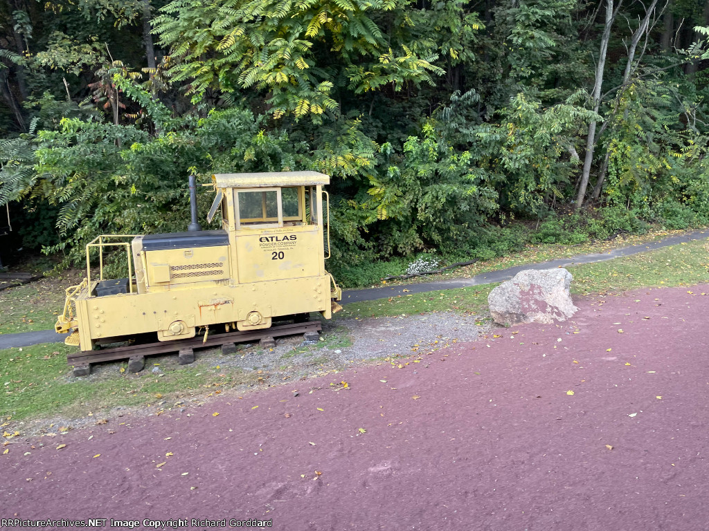 Mining locomotive 